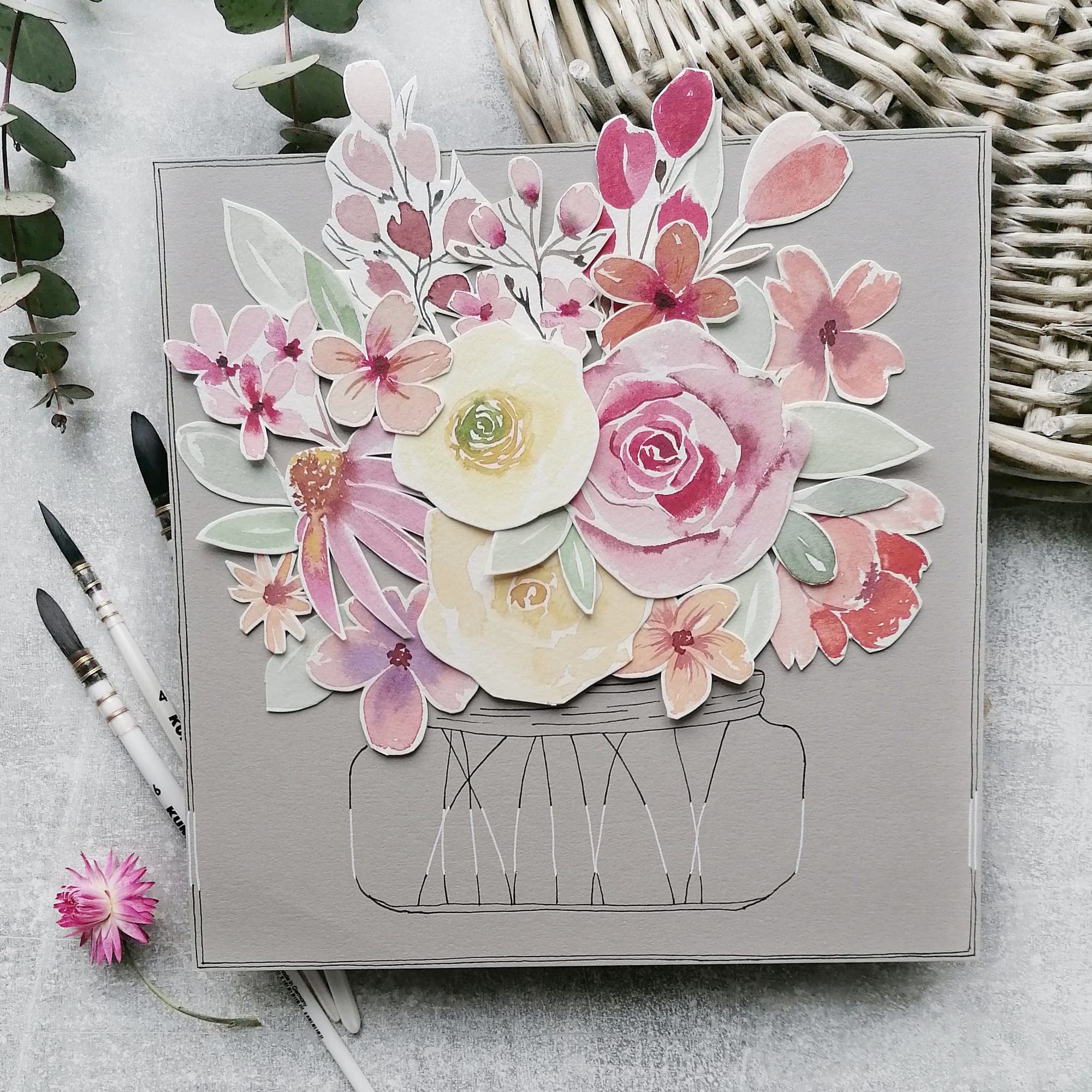 Aquarellierte Blumen, ausgeschnitten und arrangiert