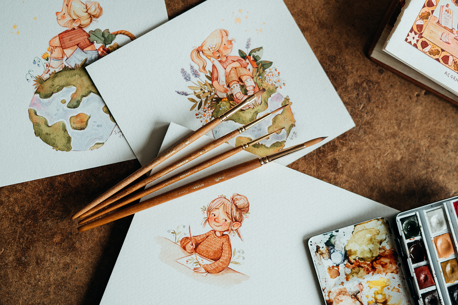 KUM x Sue Rahel Brush Set in Wooden Brush with Golden Ferrule and Synthetic Memory Point Fibers